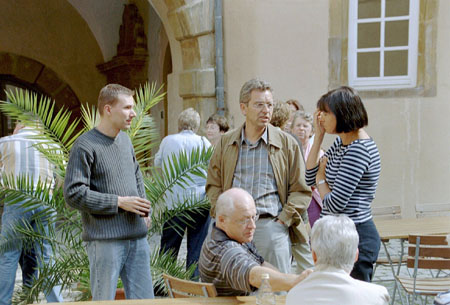 K2002_032