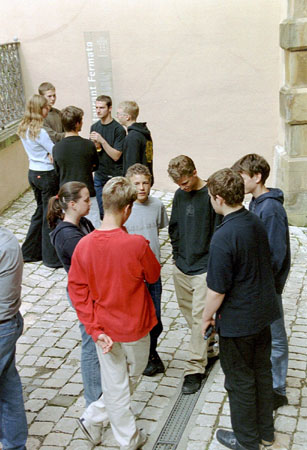 K2002_035