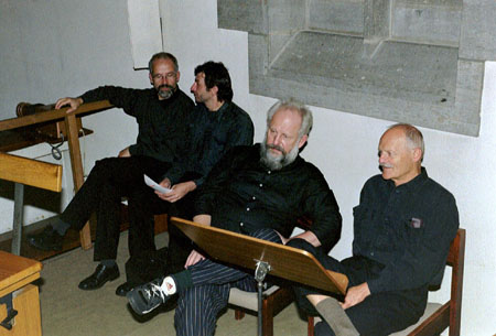 K2002_071